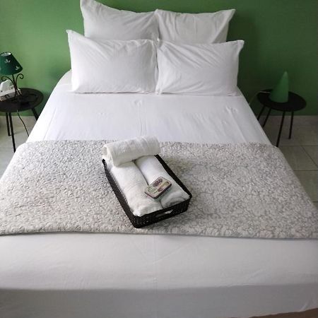 Quartier De Verdure "Cours Julien La Plaine "Chambre Privee Dans Appartement マルセイユ エクステリア 写真