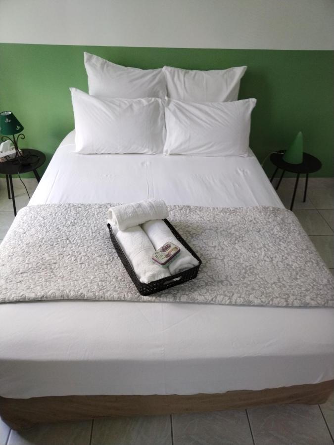 Quartier De Verdure "Cours Julien La Plaine "Chambre Privee Dans Appartement マルセイユ エクステリア 写真